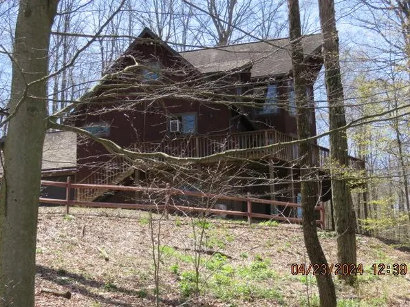 1161 Lakeside Dr, Sayre, PA 18840