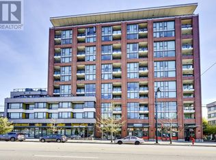 2689 Kingsway #302, Vancouver, BC V5R 0C3