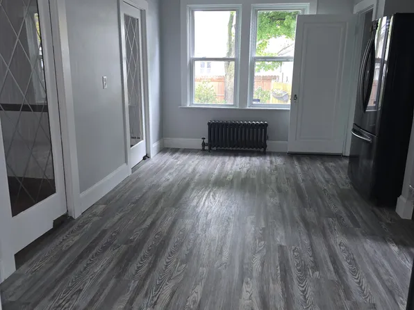 266 Warrington St, Providence, RI 02907