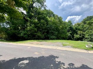 20 Marble Ln, Lexington, VA 24450