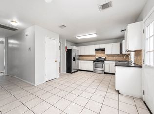 8823 Emerald Heights Ln, Houston, TX 77083