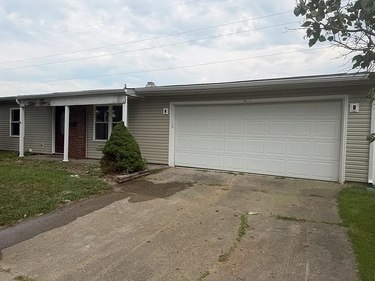 534 Shasta Dr — Photo 1