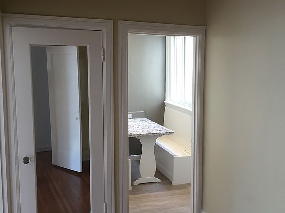 2nd image of 1435 Pacific Ave APT 3