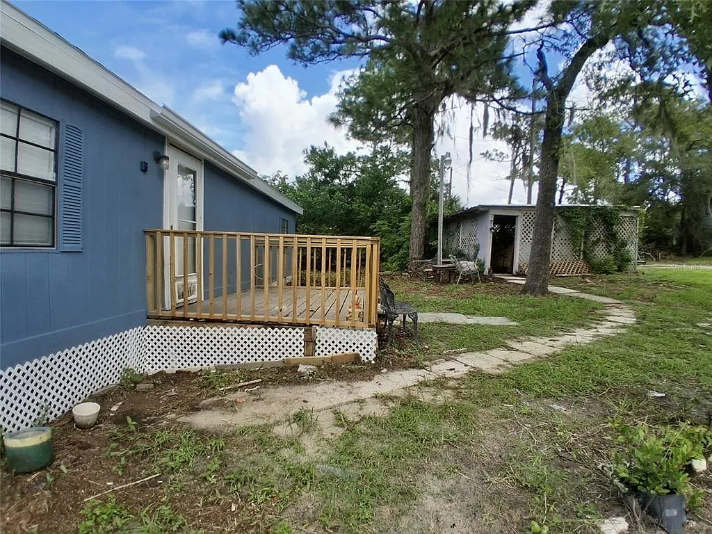4 bed, 2.0 bath, 1782 sqft, $1,795 — Photo 2