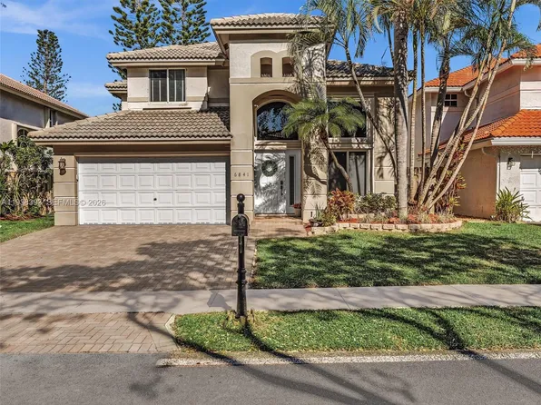 6841 NW 27th St, Margate, FL 33063