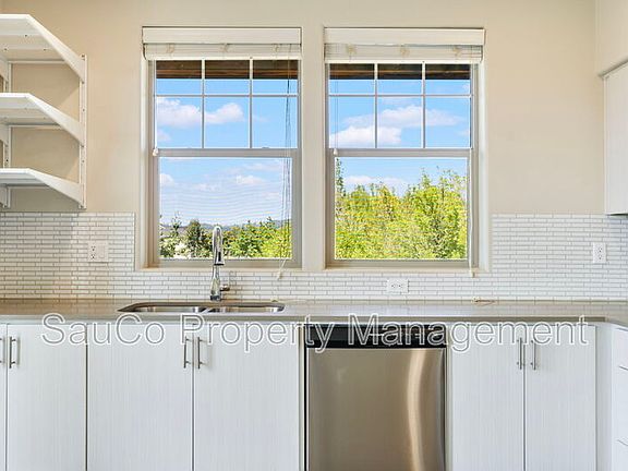 3rd image of 16417 NW Chadwick Way Unit 201