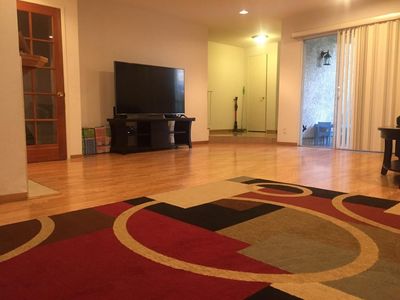 7756 Via Rosa Maria, Burbank, CA, 91504
