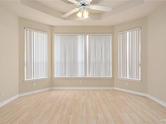 2nd image of 2417 Heron Ave