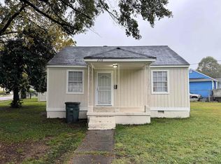 2152 S Hubert Cir, Memphis, TN 38108