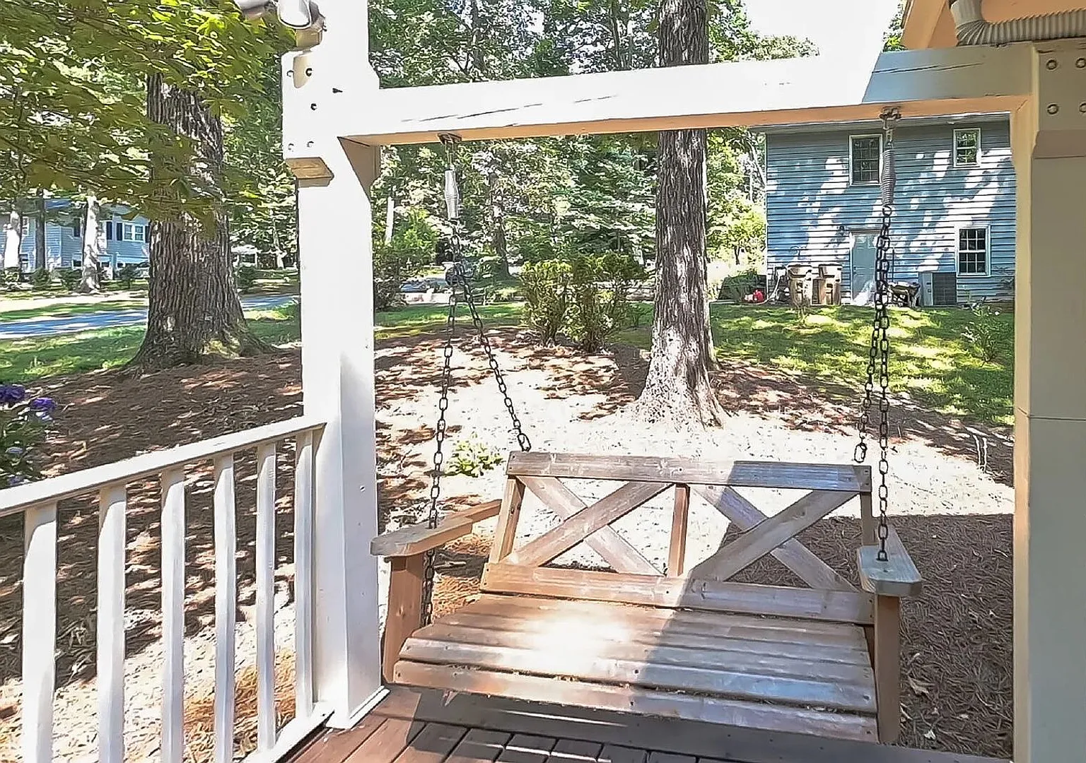 Room in 4 Bedroom Home in Roswell — Photo 4