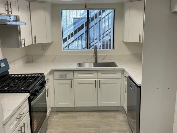 520 W Elk Ave APT 105, Glendale, CA 91204