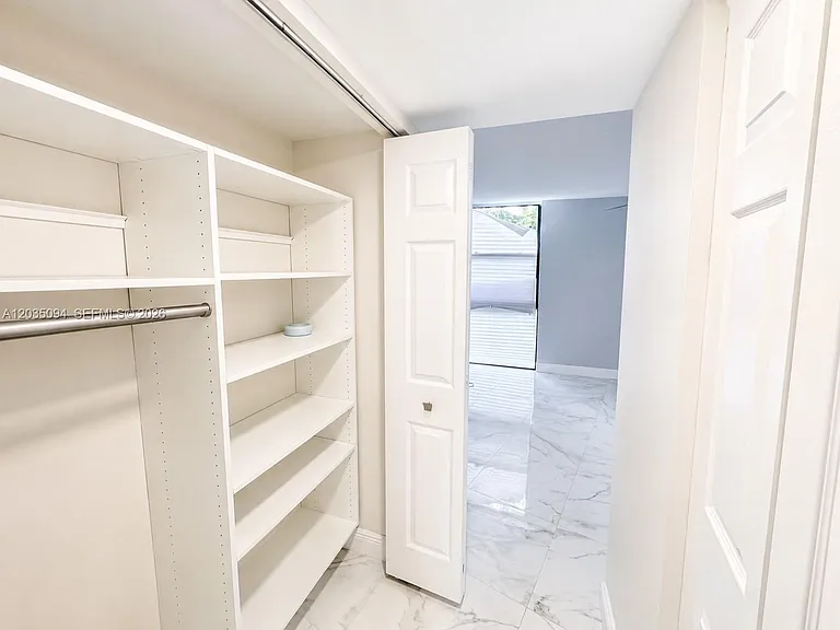 3301 N Country Club Dr #305 — Photo 10