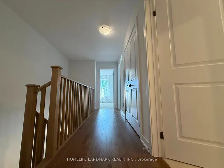 111 Anna Russell Way — Photo 13