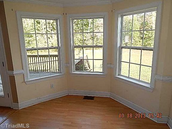 5th image of 3916 Lloyds Ct