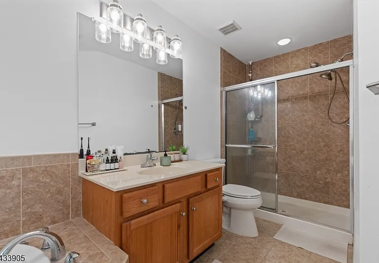 162 Blue Heron Dr — Photo 16