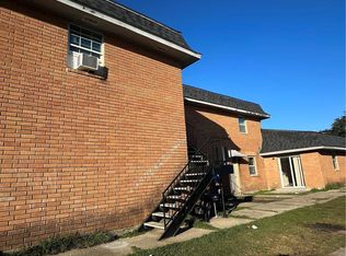 6800 W Coronet Ct, New Orleans, LA 70126