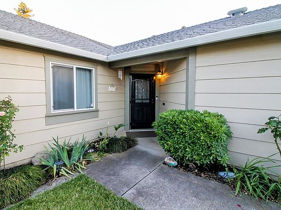 4th image of 1454 Garfield Ct