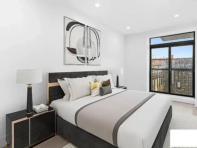 337 Cornelia St #3 — Photo 3