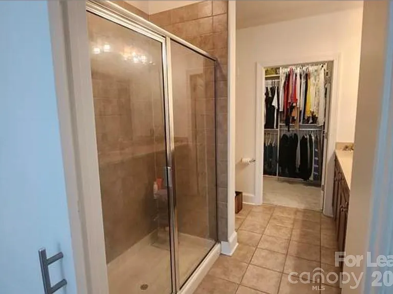 630 Calvert St #206 — Photo 5