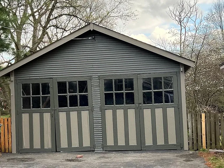 131 Glenmont Ave — Photo 9