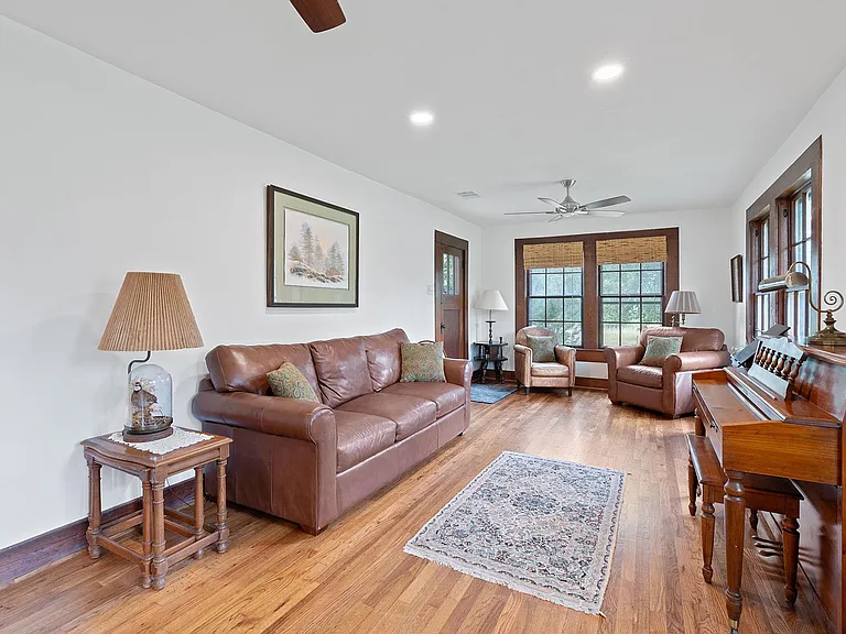 3468 Elder Hill Rd — Photo 7