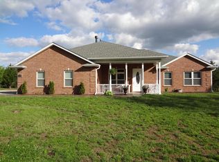 6930 W Alspaw Rd, Harrisburg, MO 65256