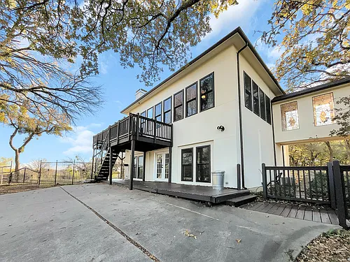 2117 Greta Ln Photo 1