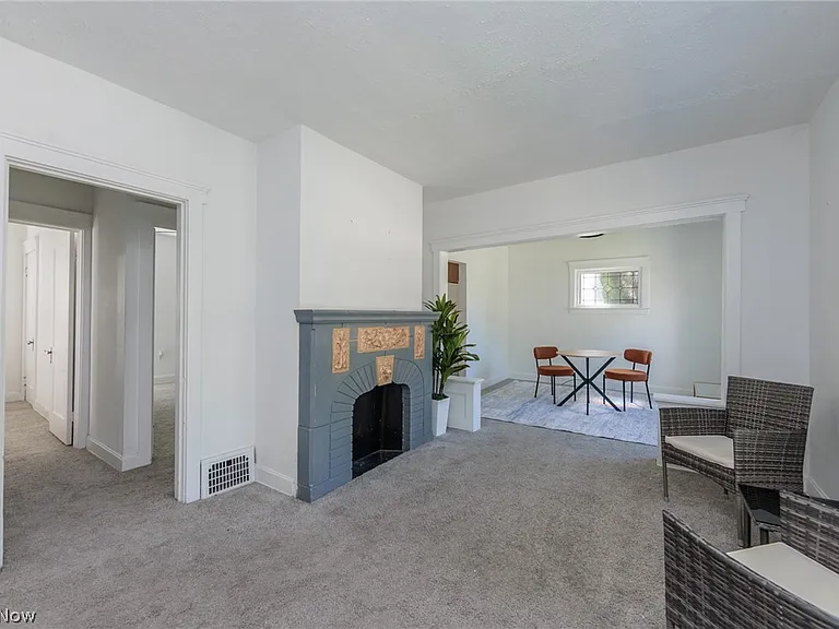 2035 Chesterland Ave #DOWN — Photo 7
