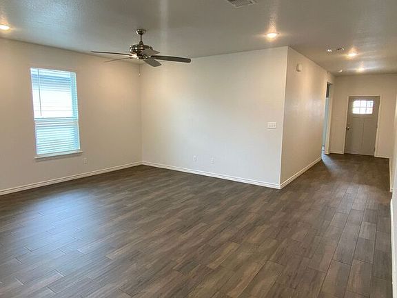 5th image of 846 Freedom Cir