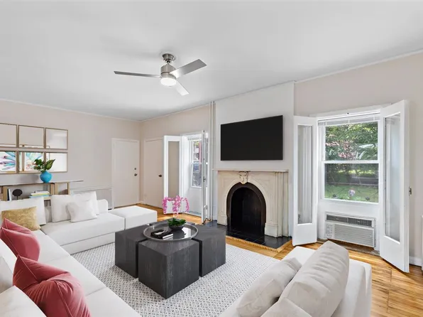 710 Boulevard E #1, Weehawken, NJ 07086