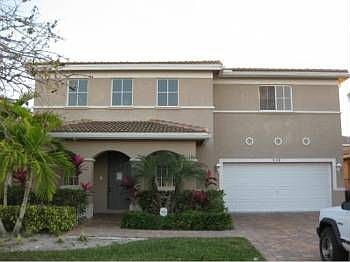 1st image of 928 NW 206th St