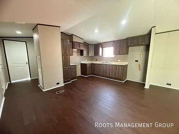 4th image of 3707 E Us Business #83-429-429