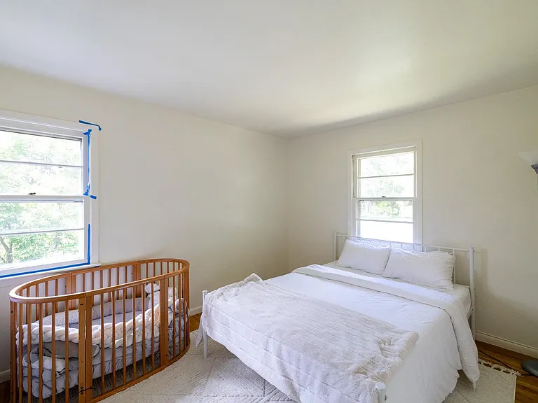 138 Grant Ave — Photo 11