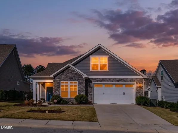 67 Blue Spruce Cir, Clayton, NC 27527