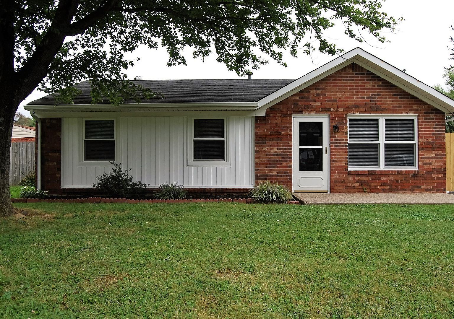 10785 Rhodine Rd 10785 Tarrytowne Rd, Louisville, KY 40272 | Zillow