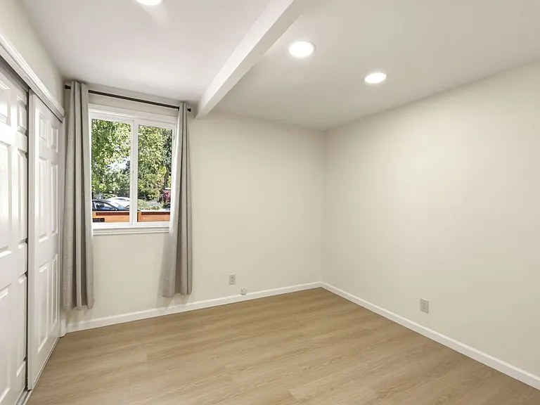 2563 Greer Rd — Photo 12