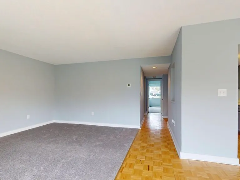 75 Brookwood Dr #D — Photo 17