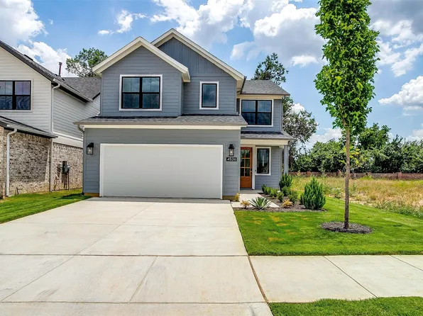 4526 Hogans Alley Dr, Arlington, TX 76001