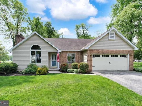 50 Thomas Cir, Biglerville, PA 17307