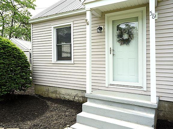2nd image of 58 Ferry Blvd