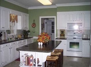 270 Birchridge Dr, Kernersville, NC 27284
