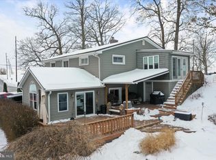 1177 Walker Rd, Chambersburg, PA 17202