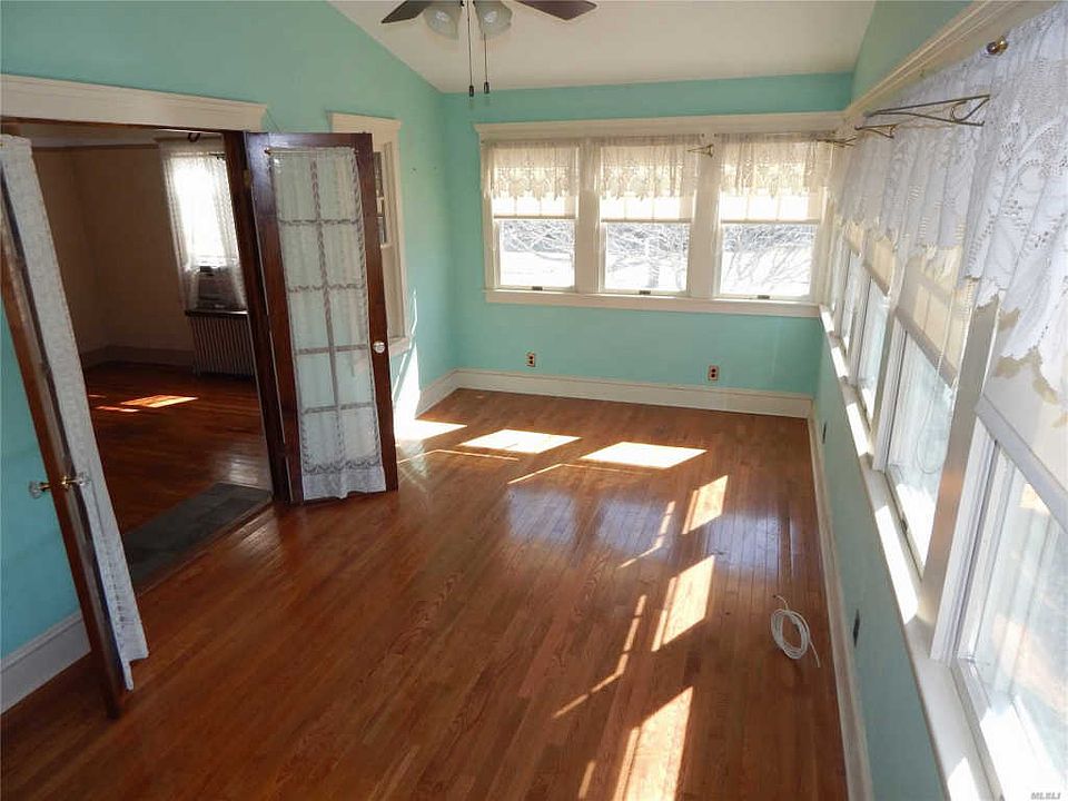 50 Williamson St, East Rockaway, NY 11518 Zillow
