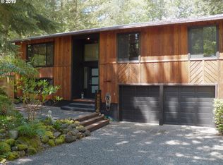 21463 E Meadow Crest Dr, Rhododendron, OR 97049