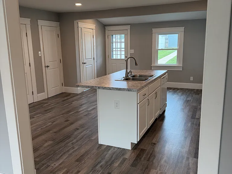 538 York St — Photo 3