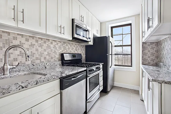 Rented by Stribling | media 15