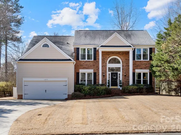 12214 Provincetowne Dr, Charlotte, NC 28277