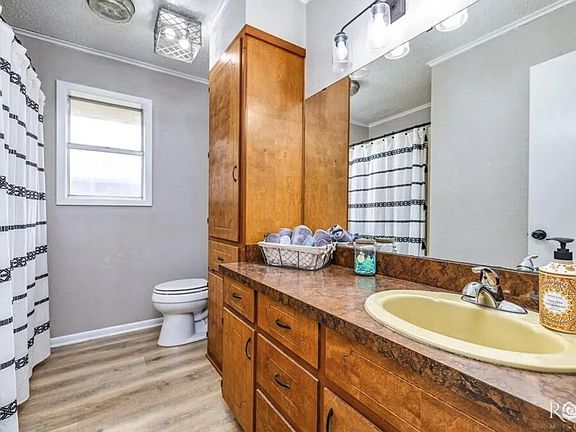 4th image of 606 Nichols St