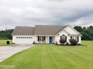 11061 Peacock Road, Chadbourn, NC 28431