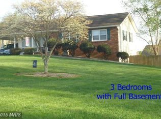 207 Brooke Rd, Fredericksburg, VA 22405